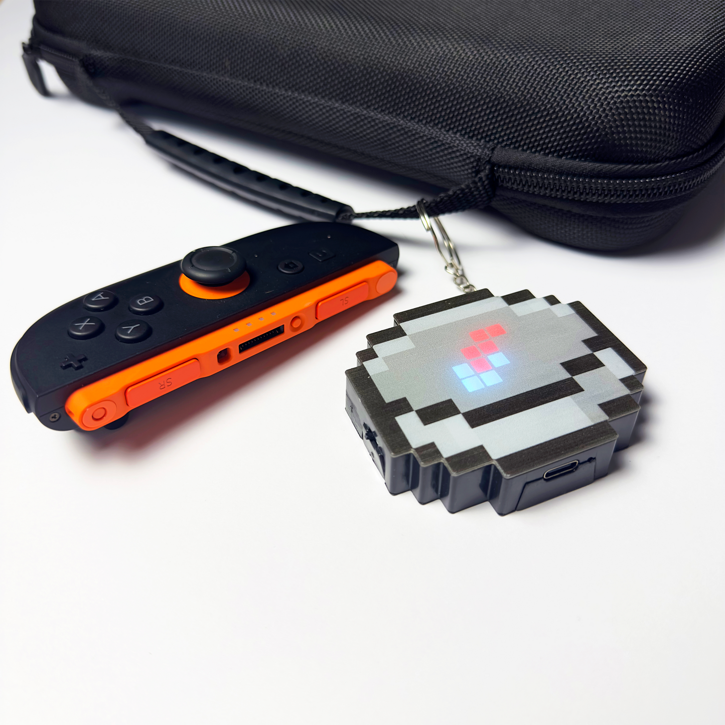 Llavero brújula LED Pixelada